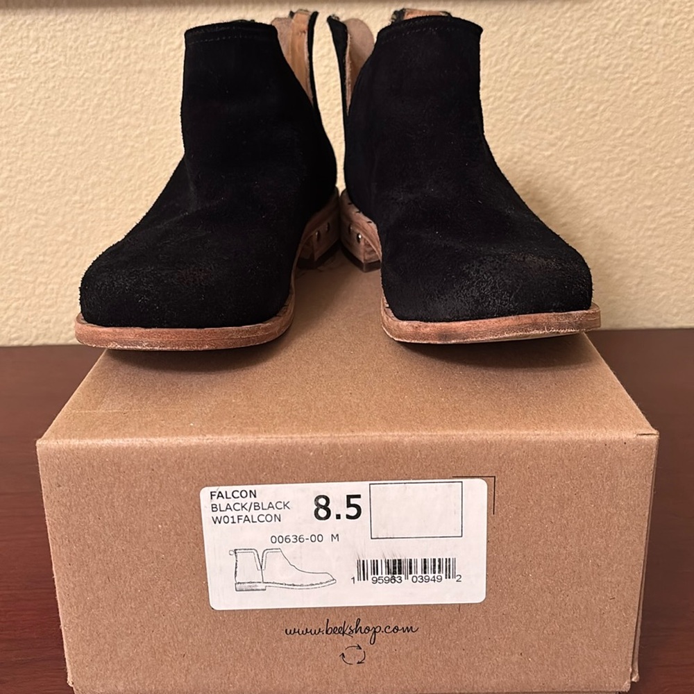 Beek Falcon Black Suede Size 81/2